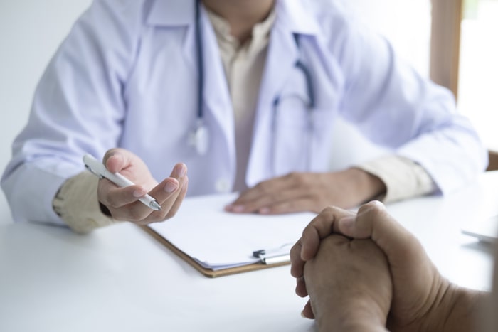 tratamento angiossarcoma profissional de saude