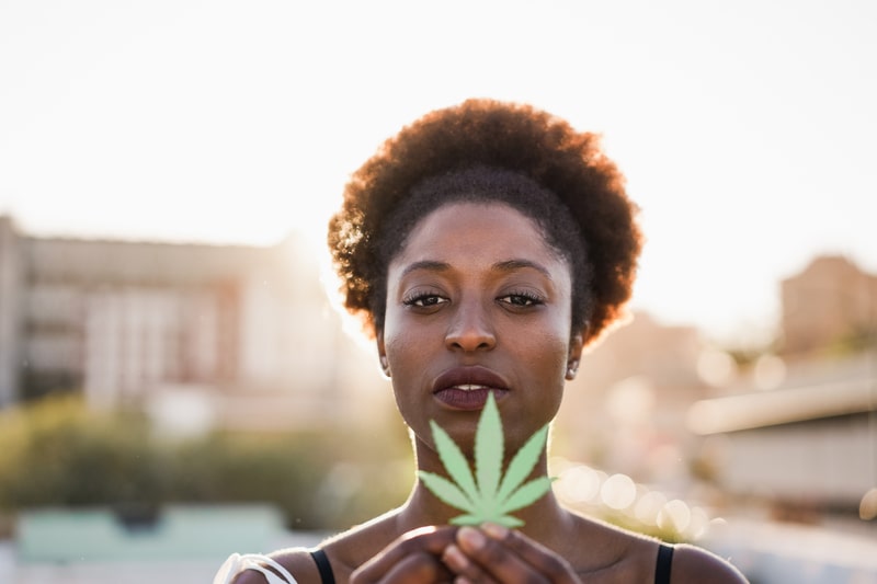 como cultivar cannabis menina