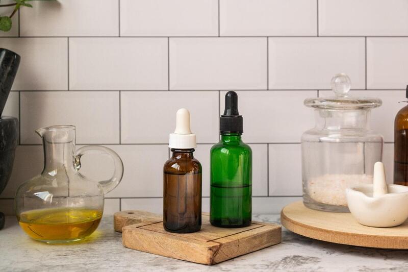aromaterapia com cannabis frascos