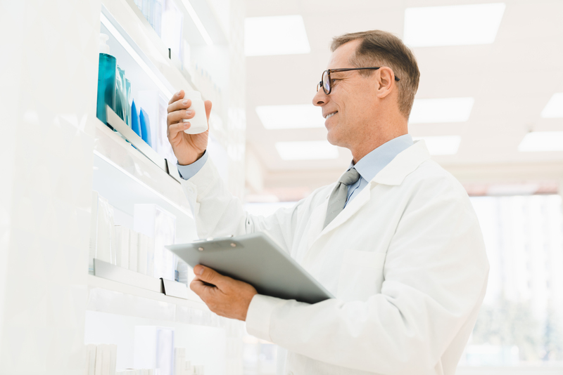 quetiapina efeitos colaterais e beneficios