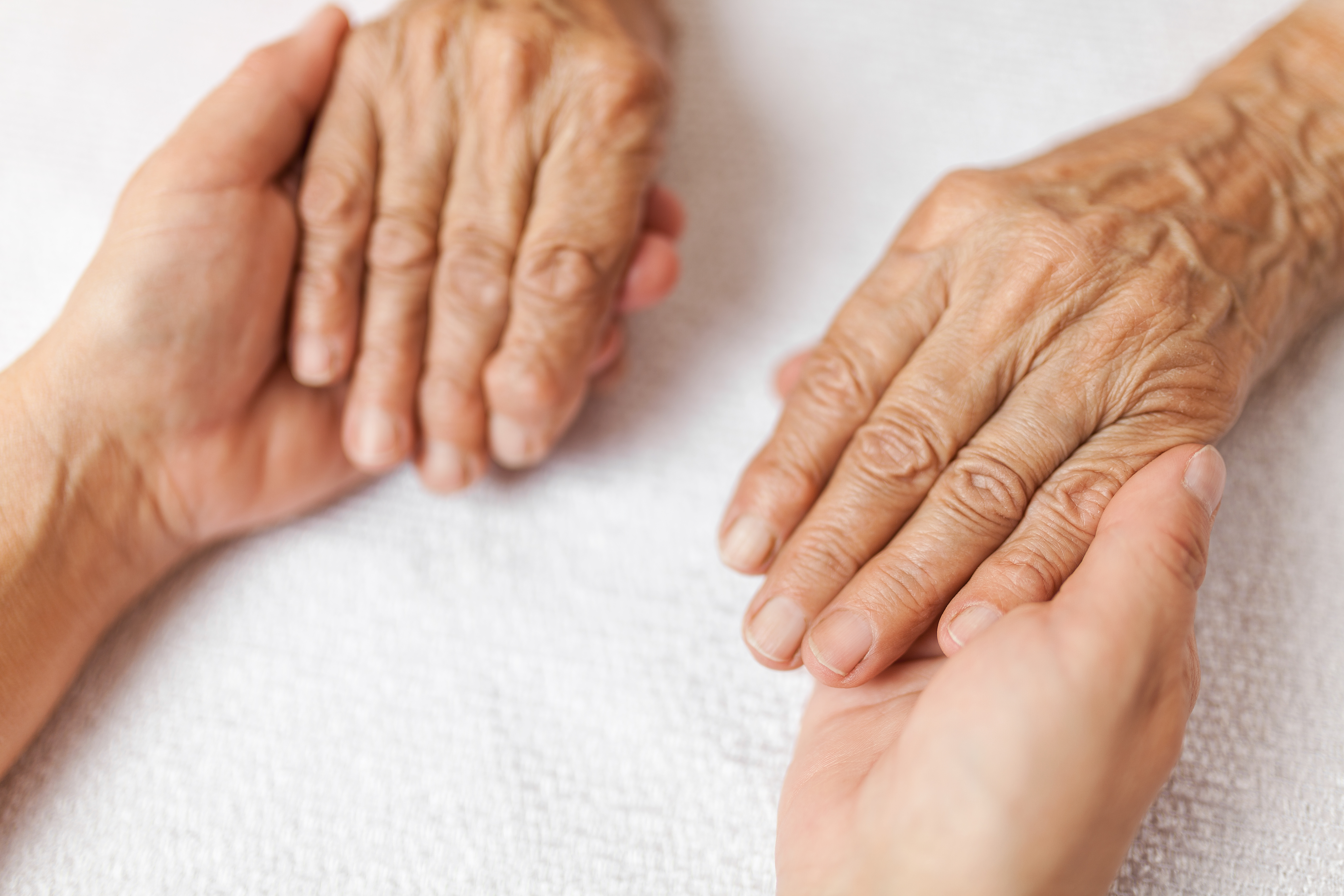 Brasileira lidera estudo inédito sobre Cannabis e Parkinson
