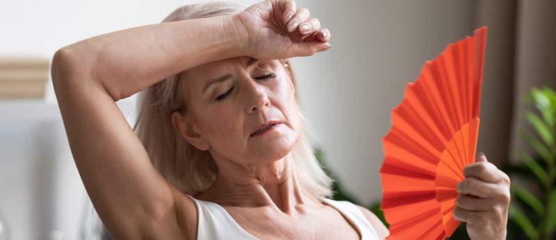 Pode a Cannabis ajudar nos sintomas da Menopausa?