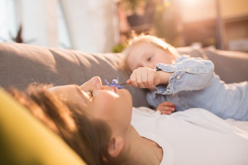 Mães relatam que Cannabis as torna mais presentes na vida dos filhos