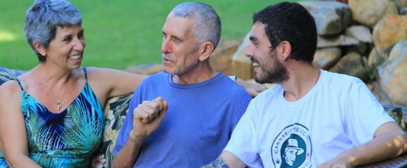 Arquivo Pessoal | Ivo Suzin ao centro com a esposa, Solange, e o filho, Filipe